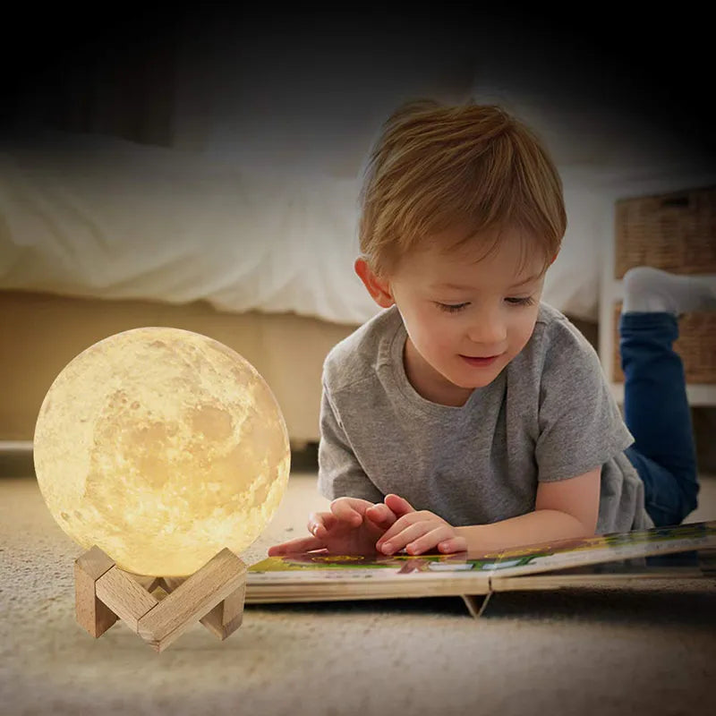 Lampa ve stylu měsíce