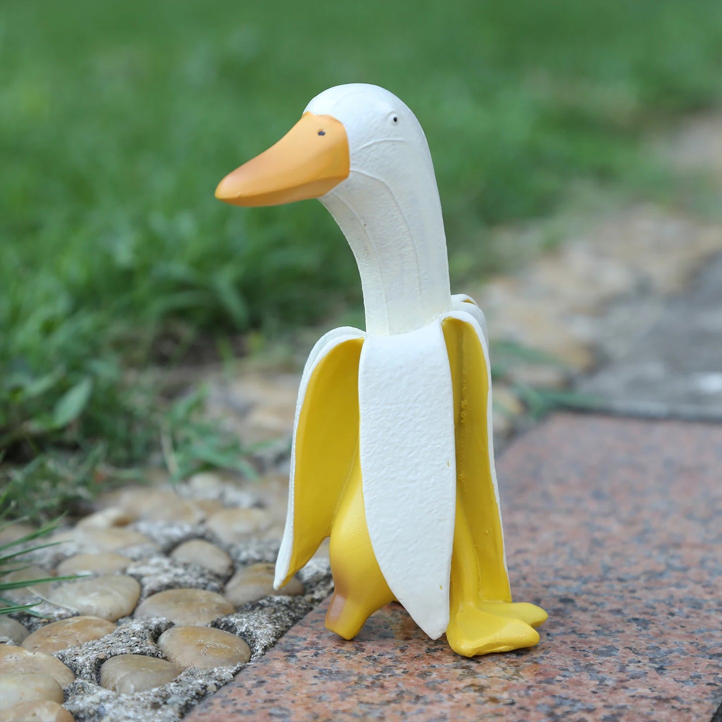 Dekorace na zahradu Husa v banánu