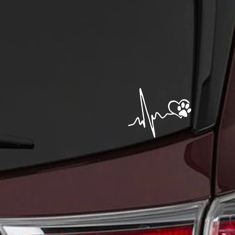 Samolepka na auto s tlapkou