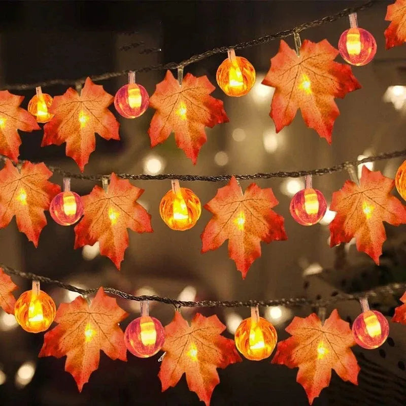LED řetěz s listy na Halloween