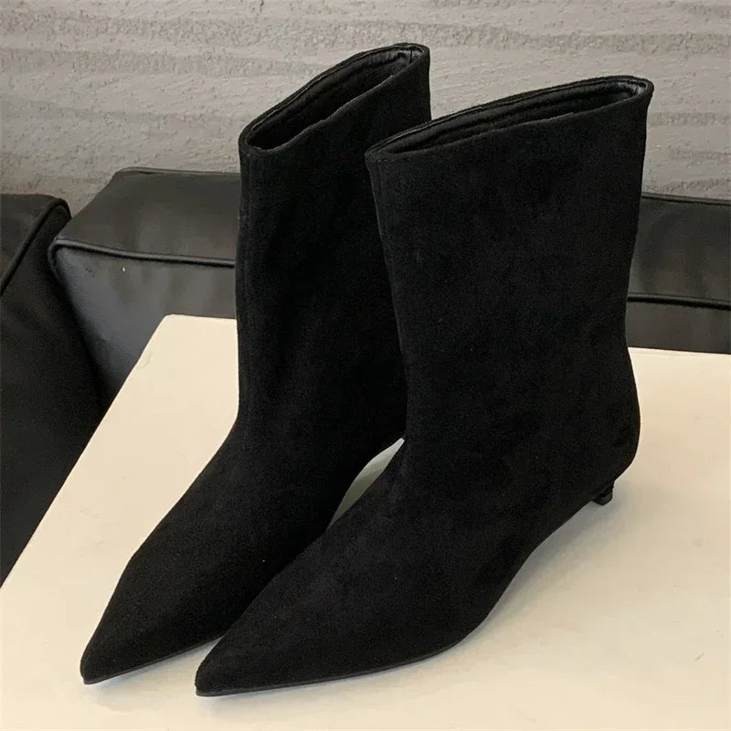 Dámské kitten heel kotníkové boty