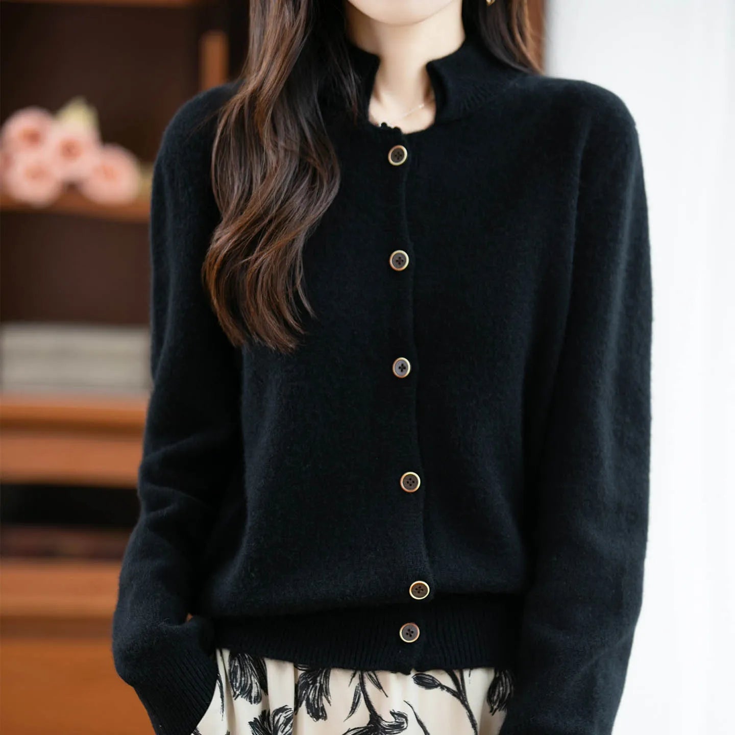 Dámský vlněný kardigan