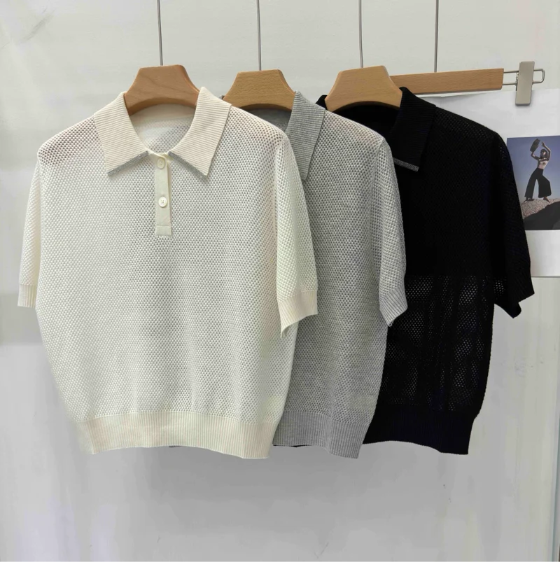 Dámský top s krátkým rukávem s hedvábím