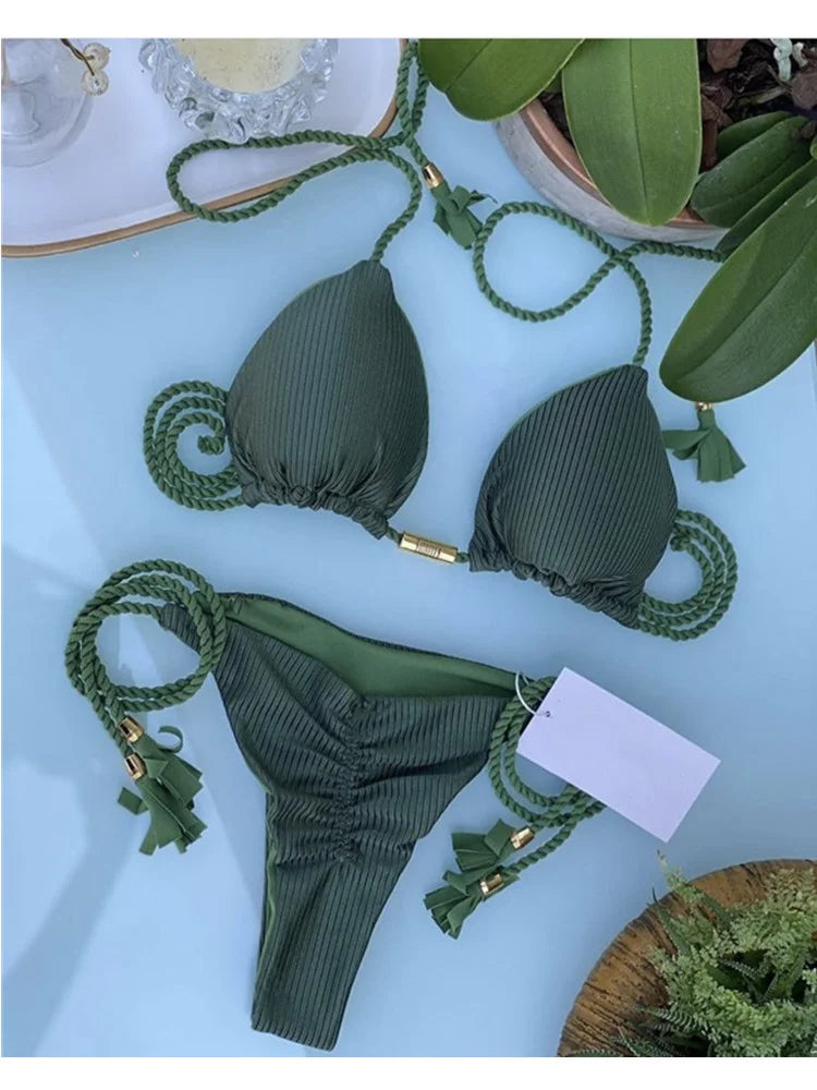 Dámské barevné bikiny