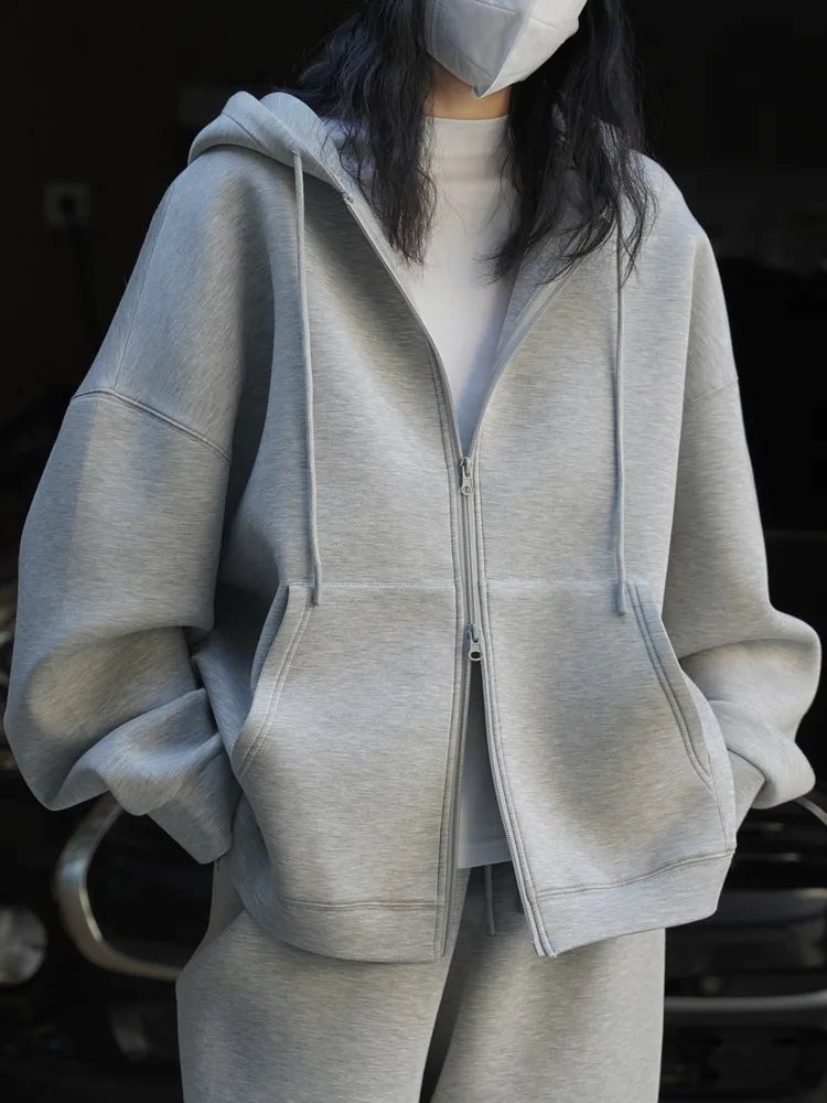 Dámská minimalistická mikina a tepláky
