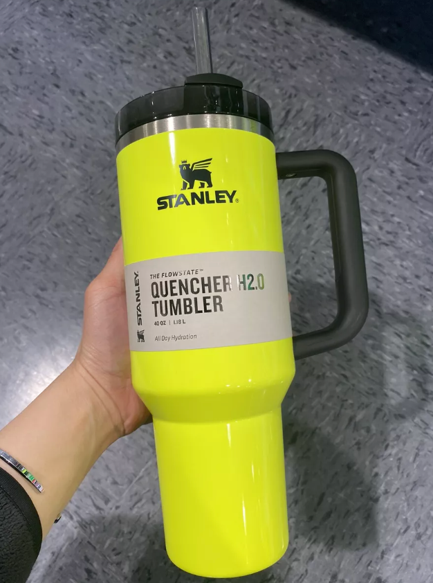 Stanley cup láhev
