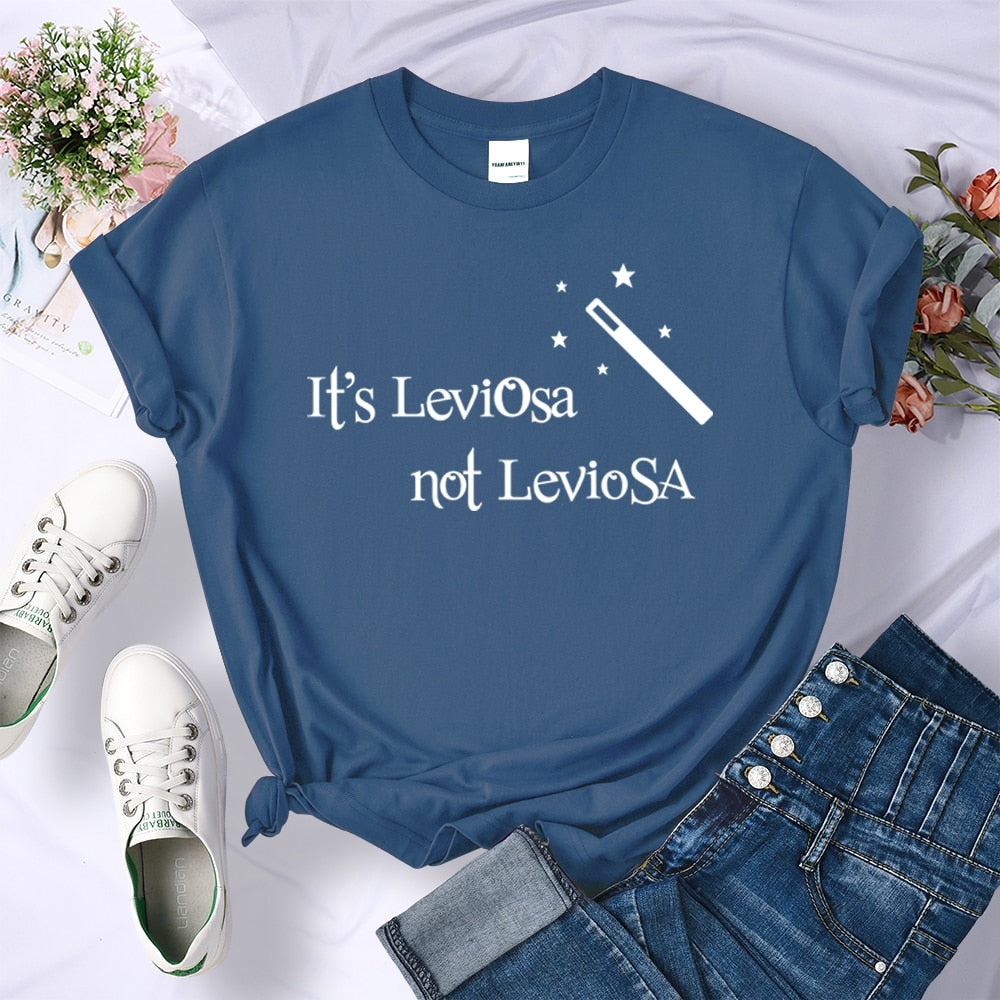 Dámské triko s nápisem Leviosa