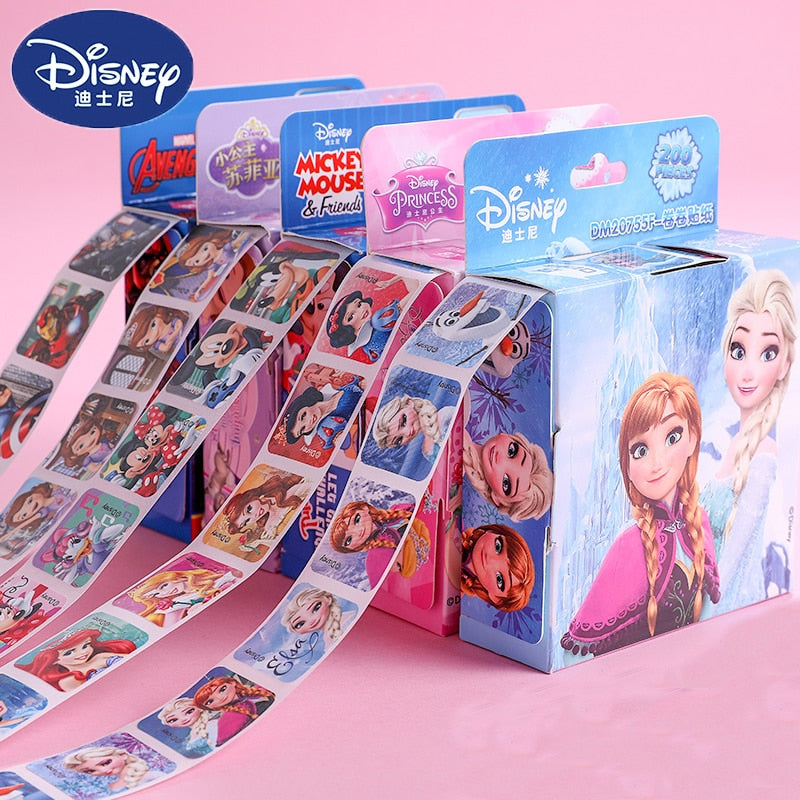 Samolepky Disney a Frozen 200 ks