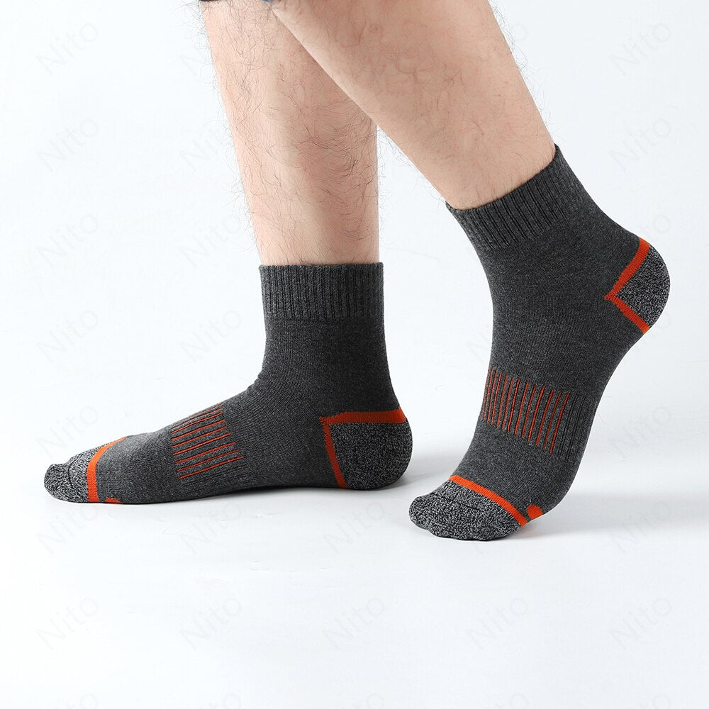 Set pánských sportovních ponožek