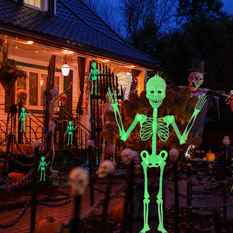 Svítící kostlivec na Halloween