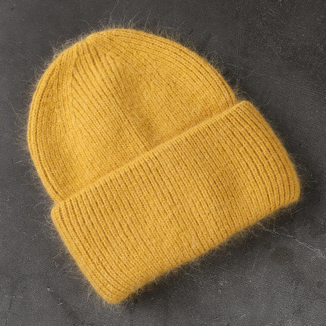 Pohodlná teplá zimní čepice
