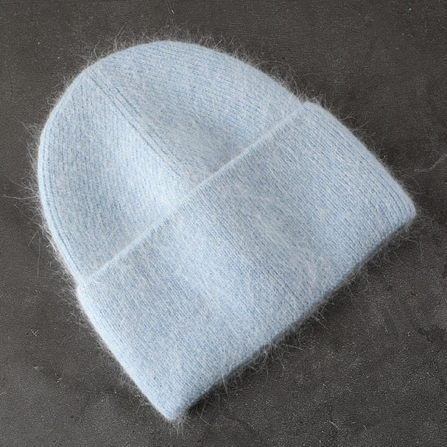 Pohodlná teplá zimní čepice