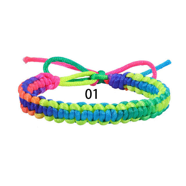 Minimalistické LGBT+ náramky