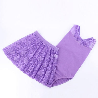 Dívčí baletní trikot s krajkou