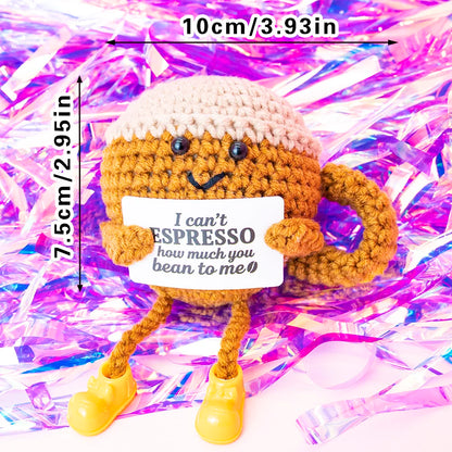 Háčkovaná hračka s pozitivní zprávou