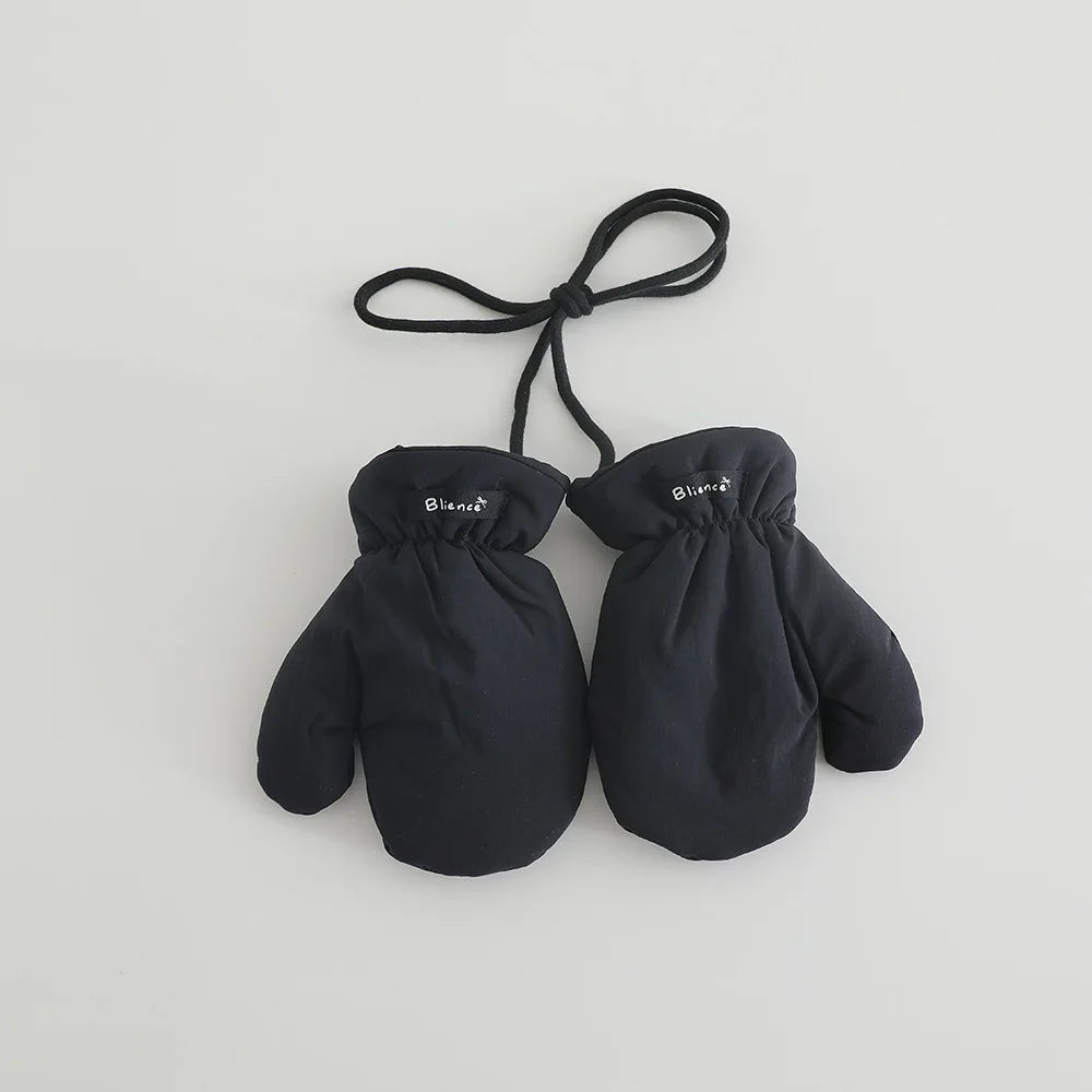 Dětské palčáky s provázkem