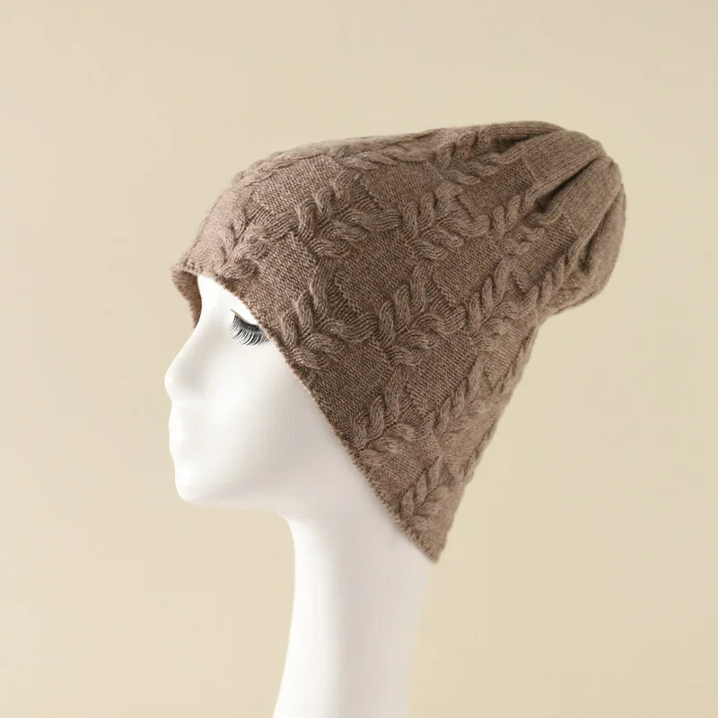 Dámská čepice z kašmíru