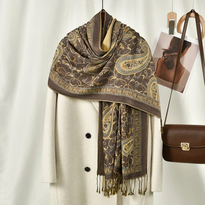 Dámská šál se vzorem