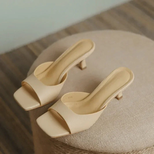 Dámské kitten heels
