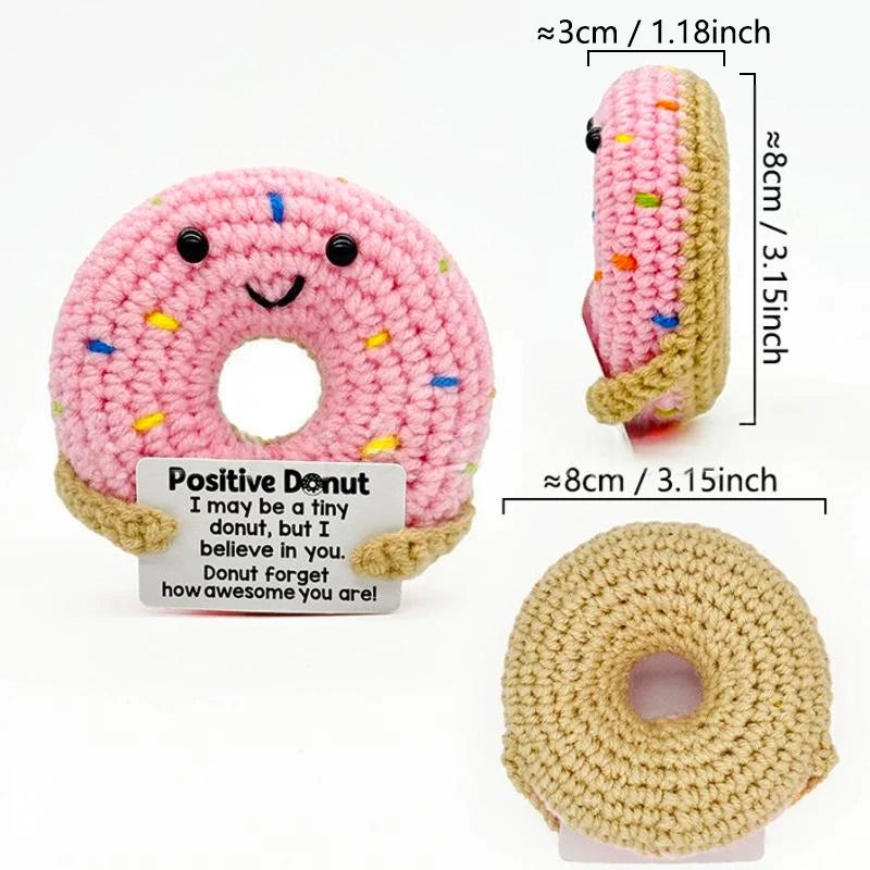 Háčkovaná hračka s pozitivní zprávou