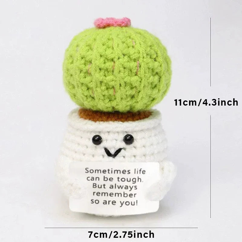 Háčkovaná hračka s pozitivní zprávou