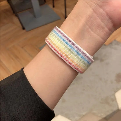 Nylonový řemínek na Apple Watch
