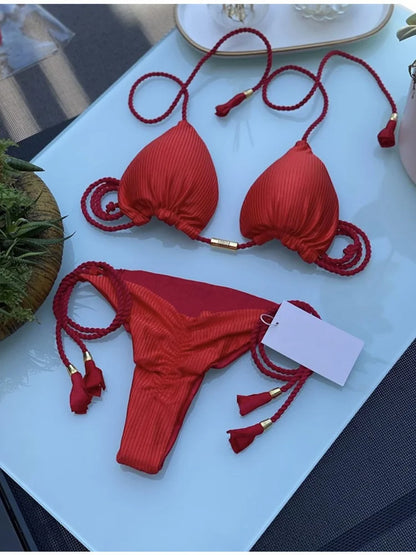 Dámské barevné bikiny