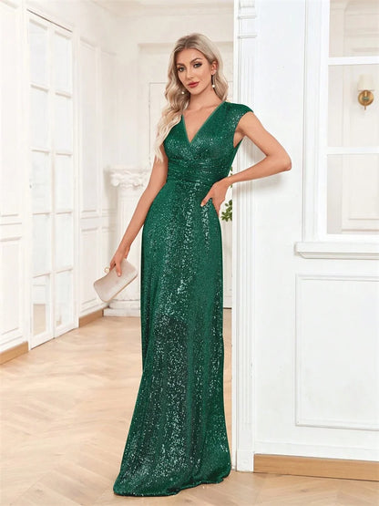 Dámské elegantní šaty s výstřihem do V