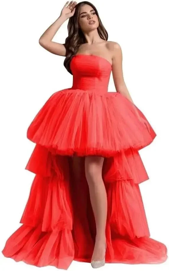 Dámské plesové šaty s tutu sukní