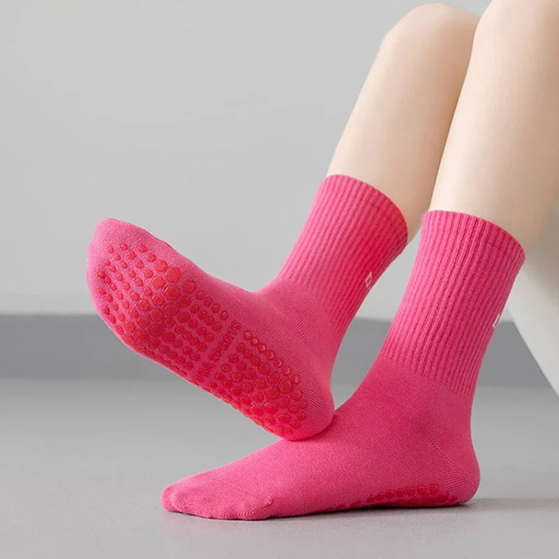 Dámské protiskluzové ponožky na sport