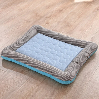 Chladící postel pro psy