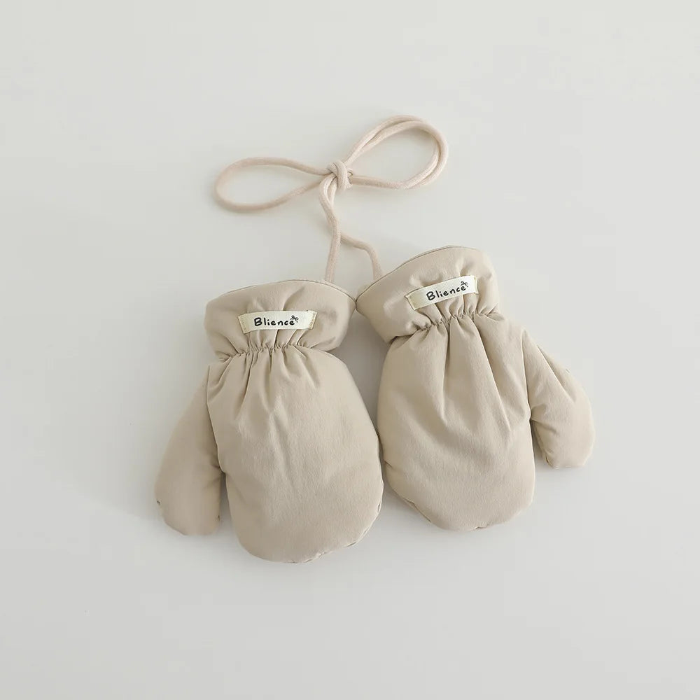 Dětské palčáky s provázkem