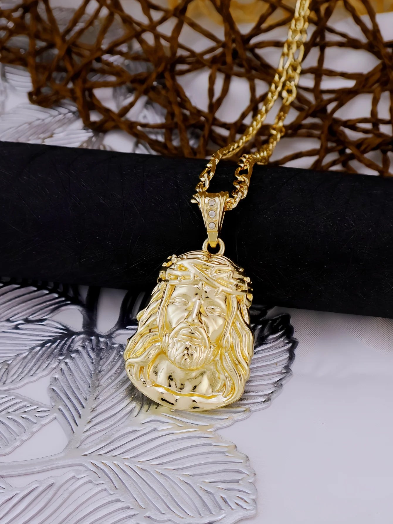 Unisex náhrdleník  Jesus Head