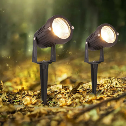 LED lampa na trávník