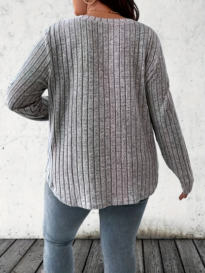 Dámský plus size svetřík
