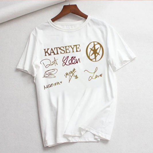 Triko s krátkým rukávem Katseye