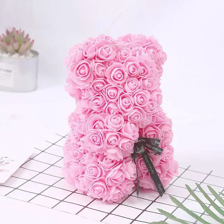Umělý medvídek z růží 25 cm