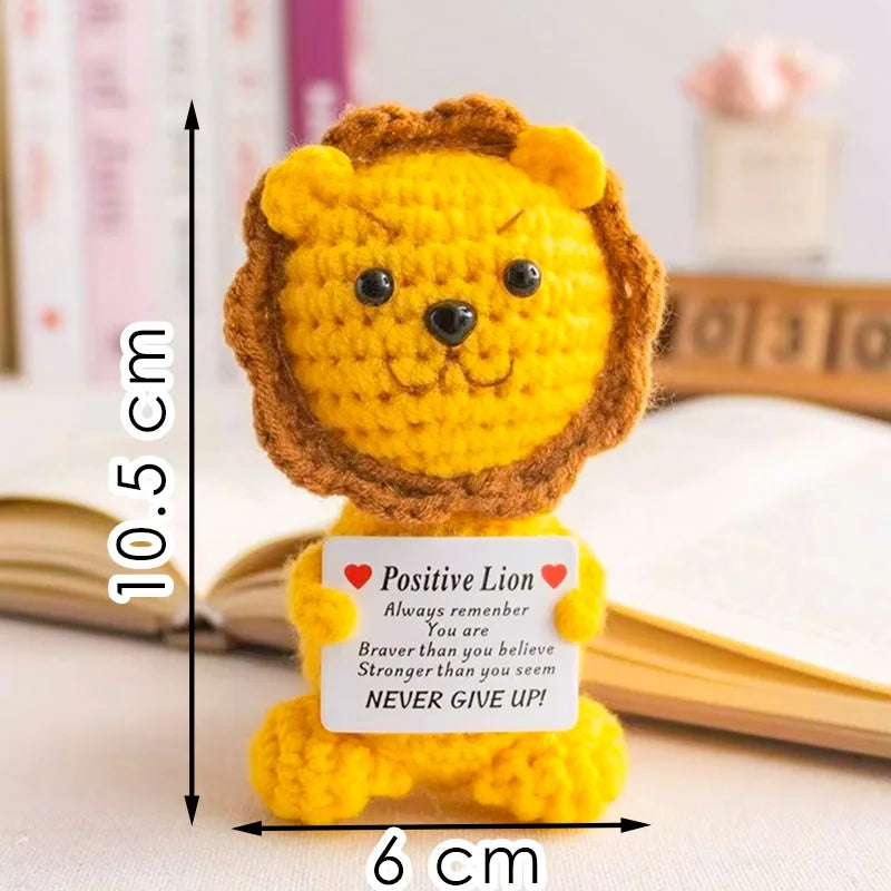 Háčkovaná hračka s pozitivní zprávou
