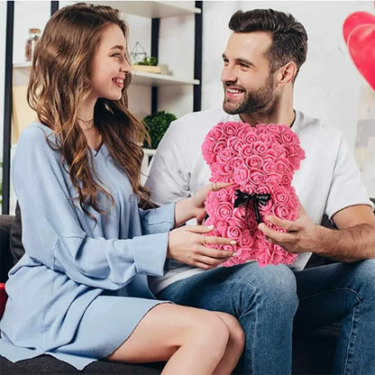 Umělý medvídek z růží 25 cm