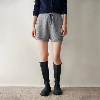 Dámské šortky s kašmírem