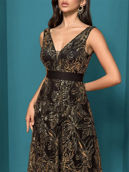 Dámské plesové šaty se vzorem