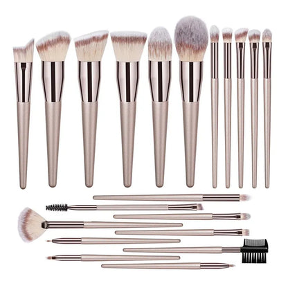 Set štětců na make-up