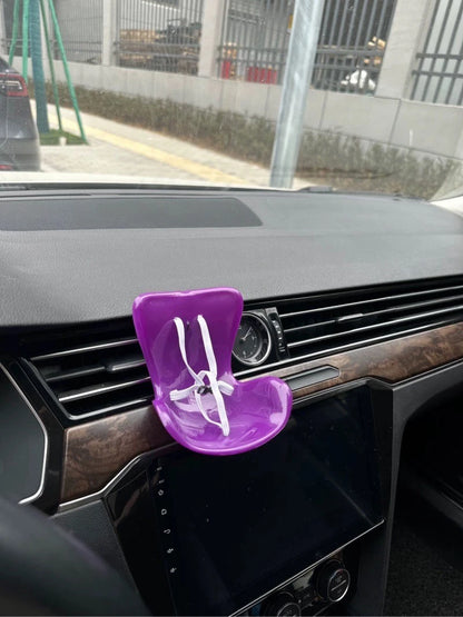Sedačka pro Labubu