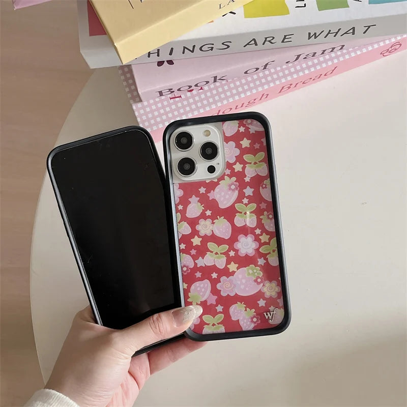 Kryt na IPhone s květinami
