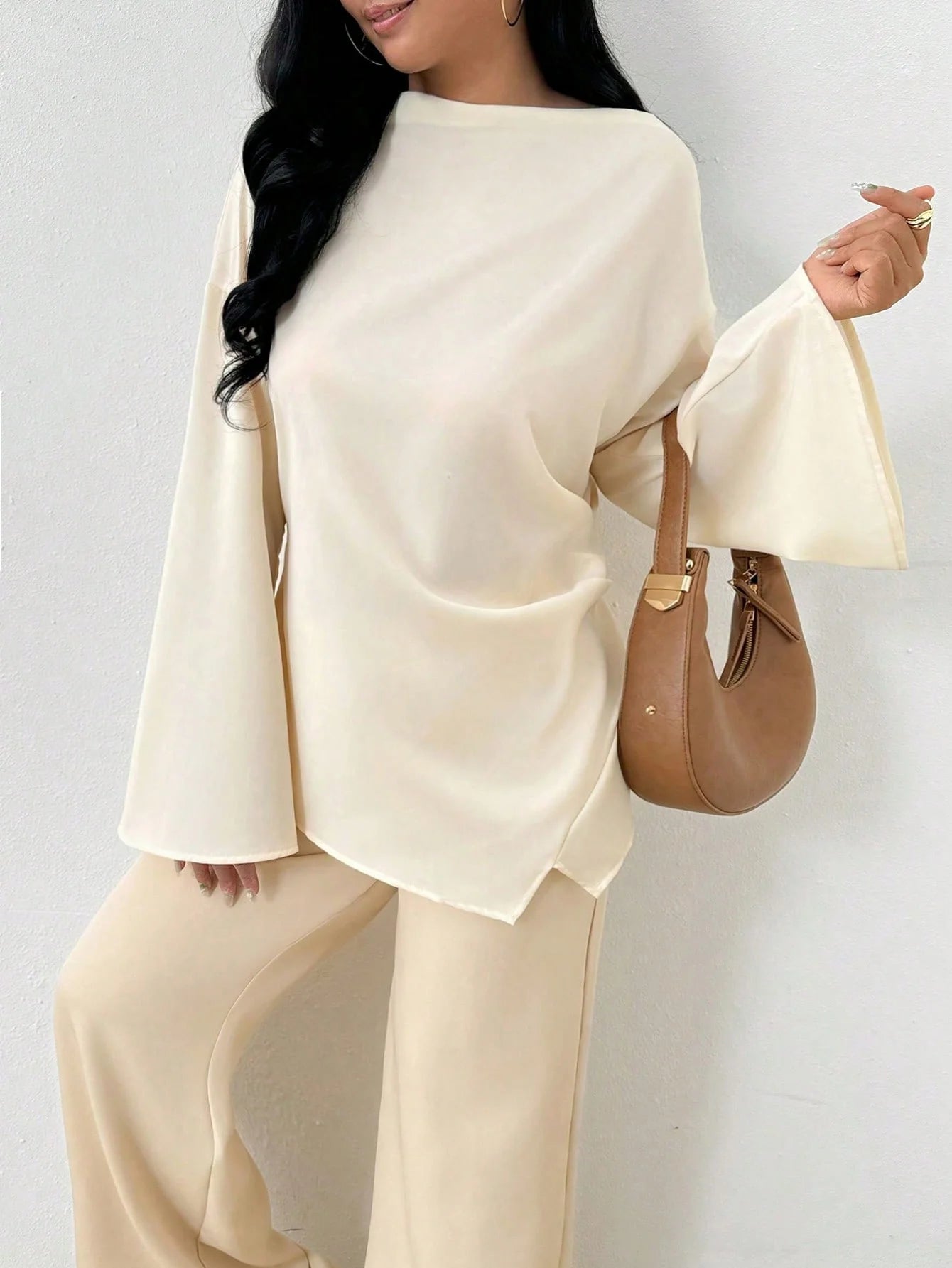 Dámský elegantní top