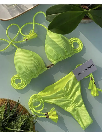 Dámské barevné bikiny
