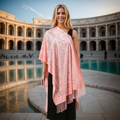 Dámská šál se vzorem