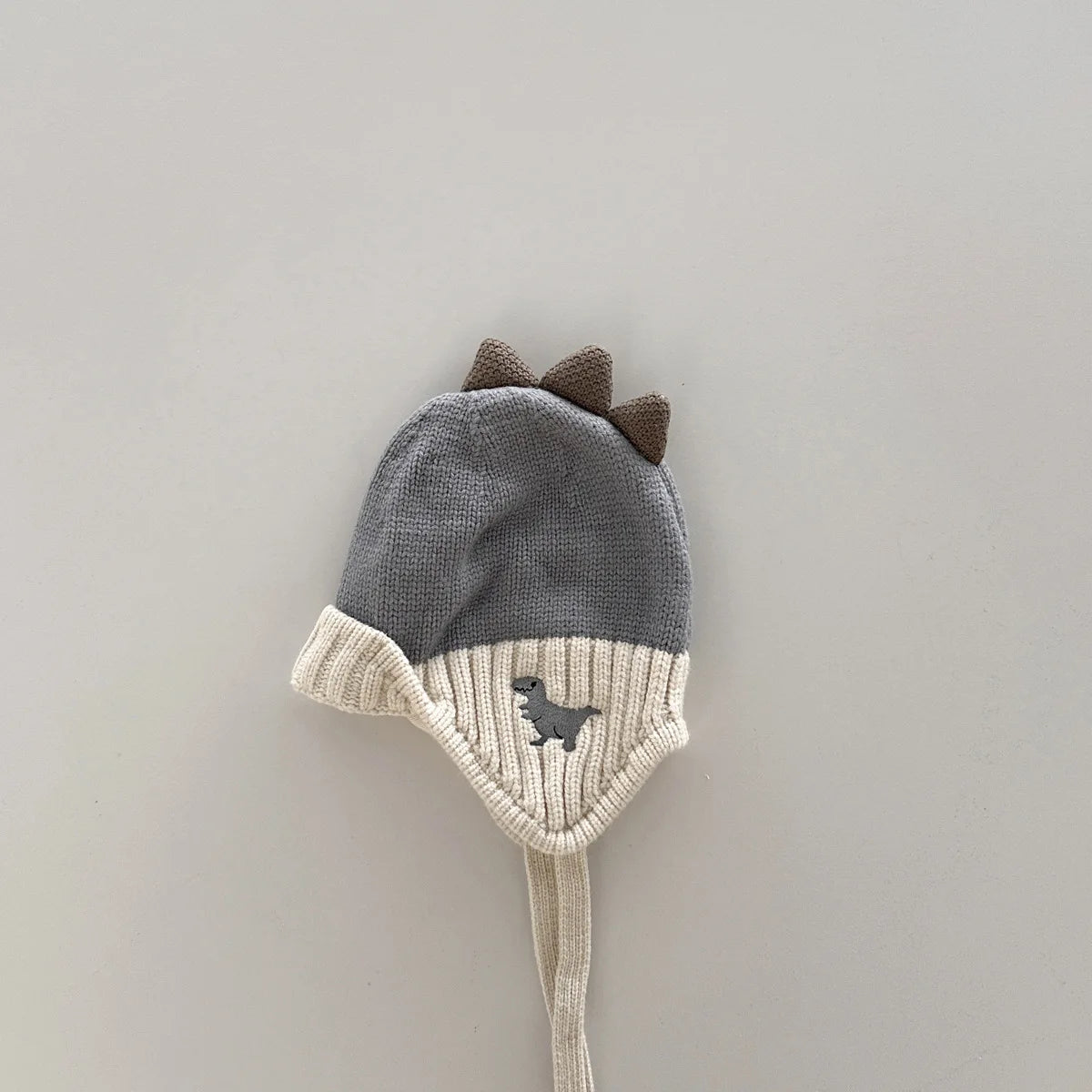 Dětská dinosauří čepice