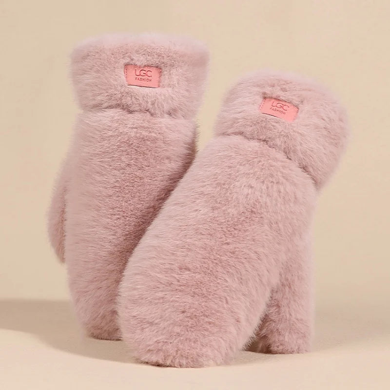 Dámské chlupaté palčáky