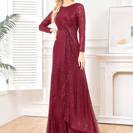 Dámské elegantní společenské šaty s flitry
